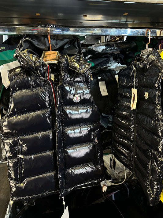 Moncler Αμάνικο Μπουφάν ΑΑΑ 2024